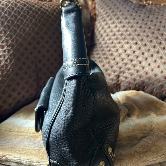 Michael Kors Black Pebble Leather Bag Very Roomy in Excellent Condition - Picture 7 of 10